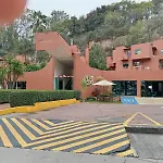 Hotel Punta Galeria