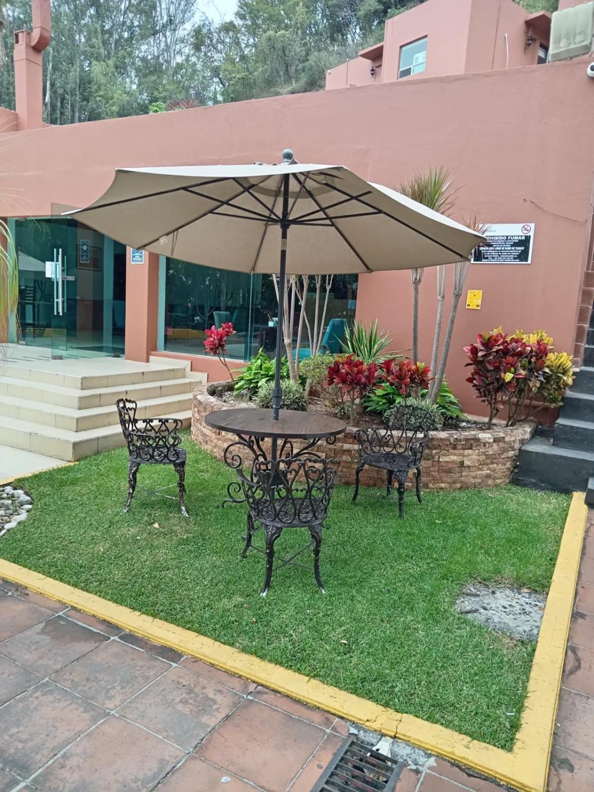 Hotel Punta Galeria